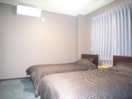 ホールいずみ寝室 ホールいずみ寝室