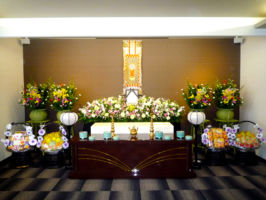 家族葬ホールいずみ 祭壇 家族葬ホールいずみ 祭壇